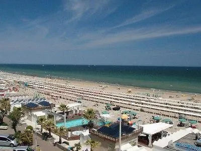 Viscount Riccione