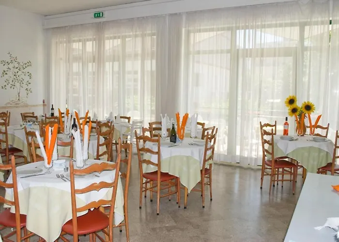 Hotel Viscount 2*