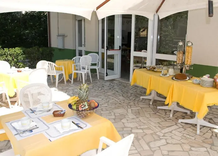Hotel Viscount