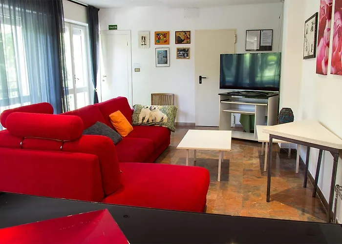 Viscount Hotel 2*