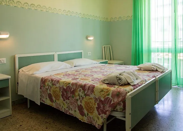 Viscount Hotel